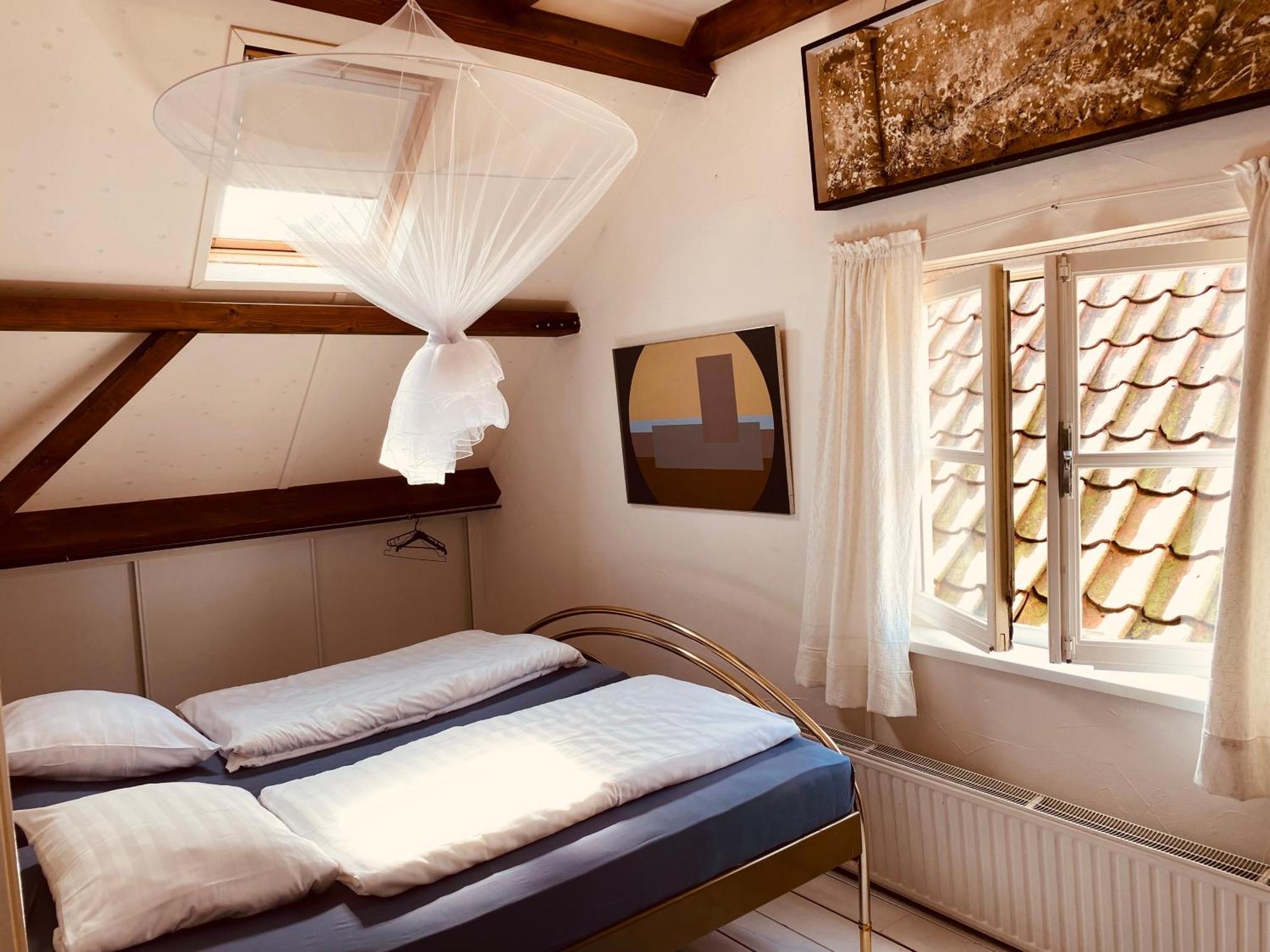 Vakantie Appartement Goedereede Let Op De Badkamer Moet Met Andere Gasten Gedeeld Worden Extérieur photo